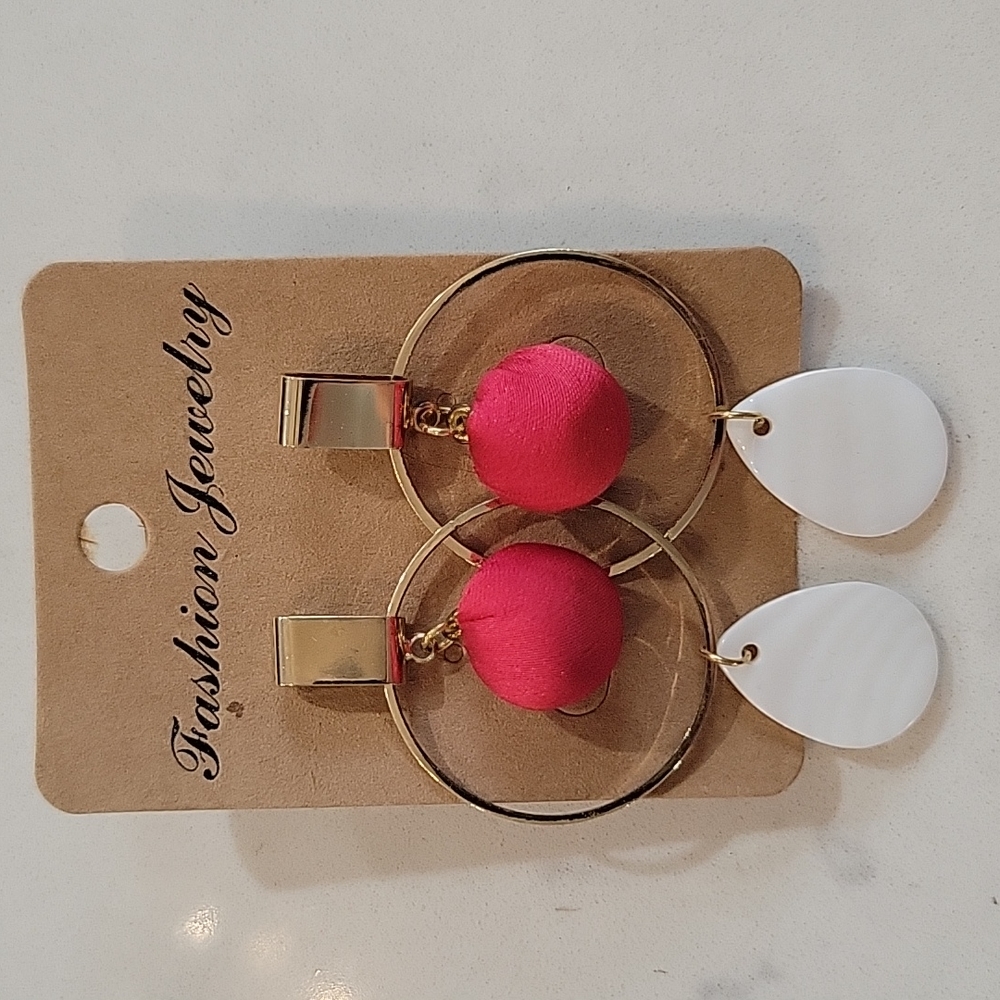 Gold earrings